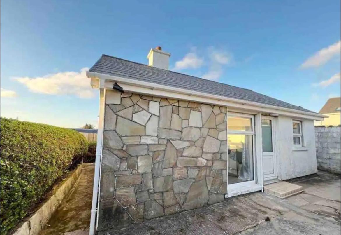 The Chalet Dungloe Bagian luar foto