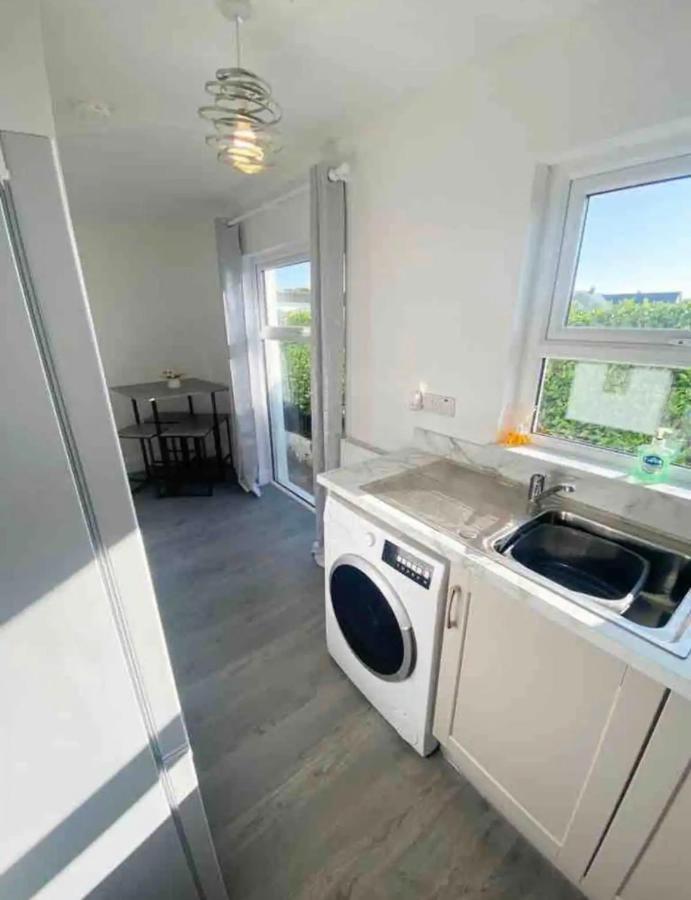 The Chalet Dungloe Bagian luar foto